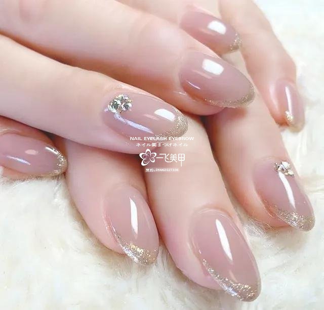 精致girl必做的簡(jiǎn)約風(fēng)美甲，超百搭
