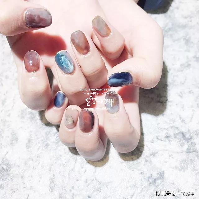 像油畫一樣的臟臟甲，臟得很高級！