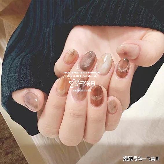 像油畫一樣的臟臟甲，臟得很高級！