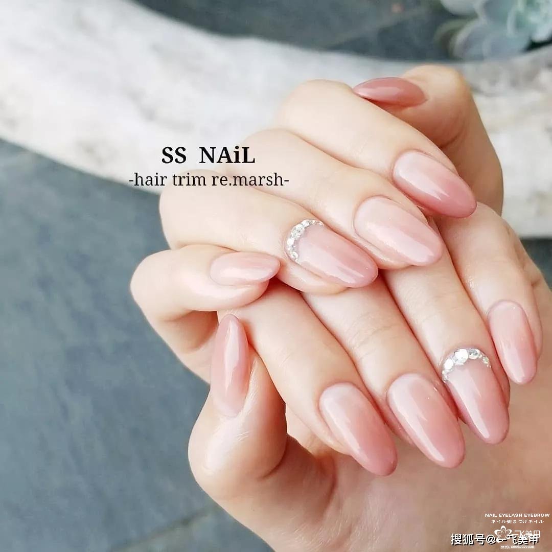初春做漸變美甲，真的很美~