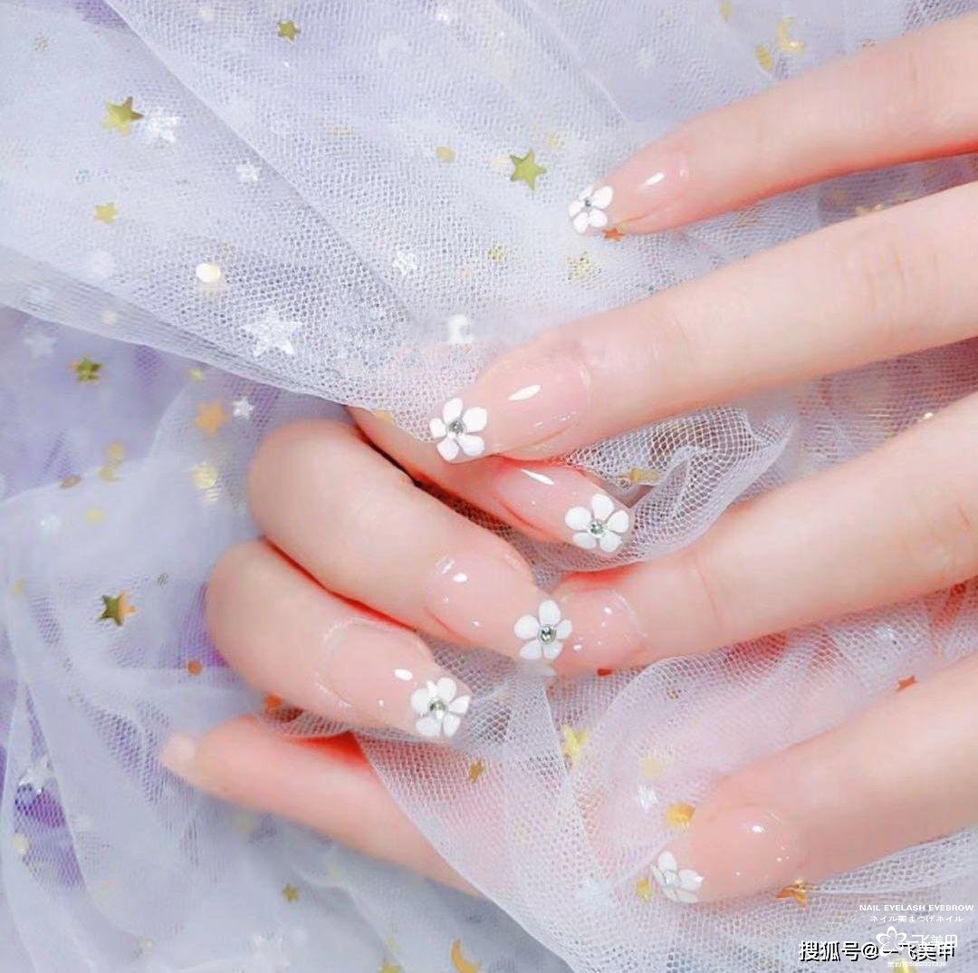 新娘美甲，實(shí)用短款