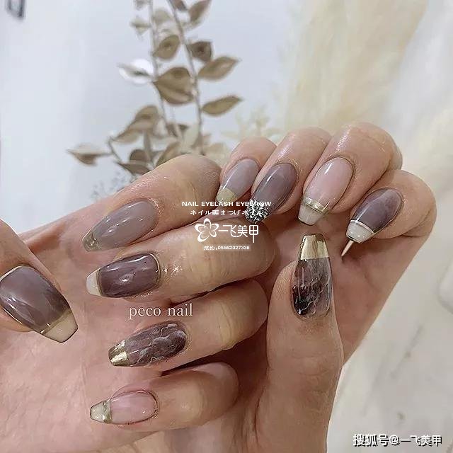 小眾而又顯高級(jí)的日系澀味美甲