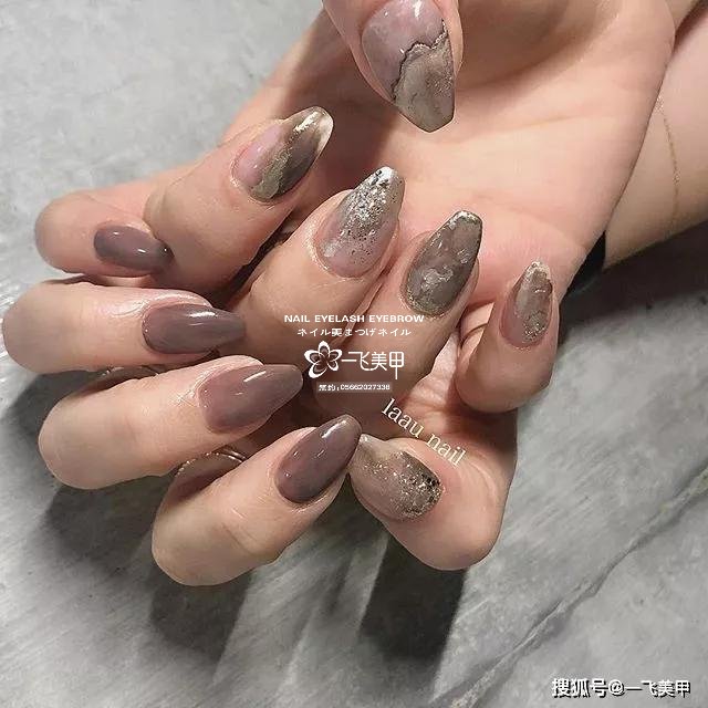 小眾而又顯高級(jí)的日系澀味美甲