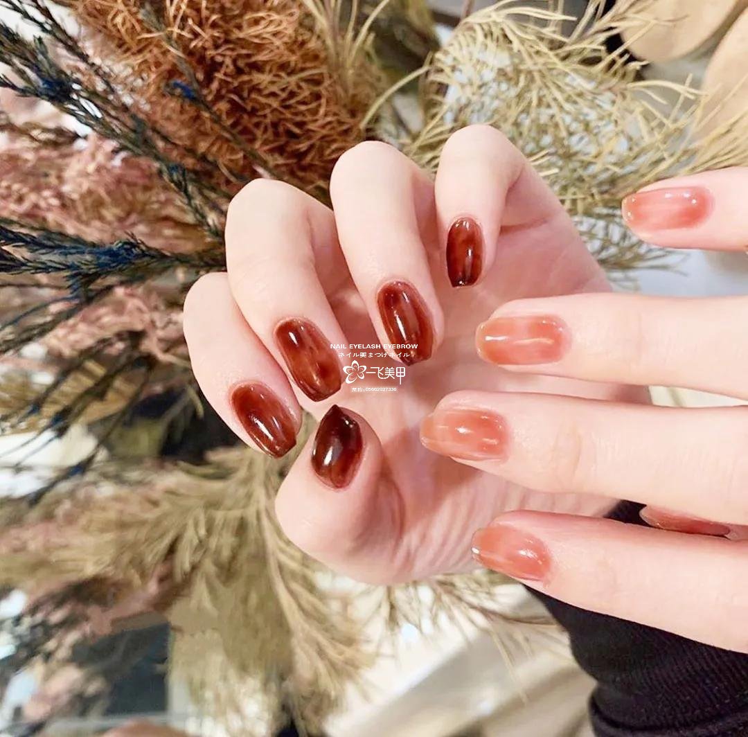 南方的姑娘，讓我們一起來(lái)做個(gè)汽水色美甲吧