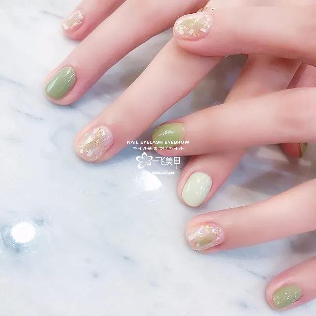 適合春天的3款綠色美甲，好養(yǎng)眼??！