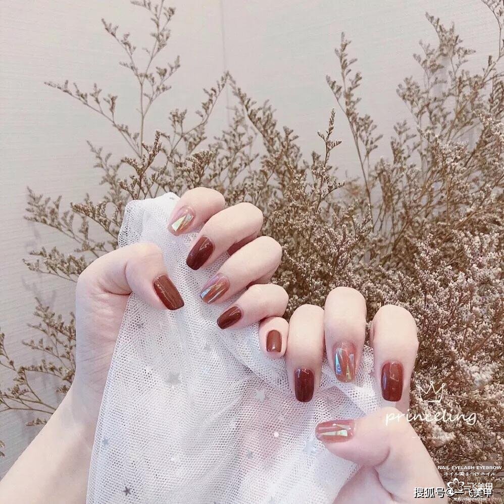 超仙氣的透感碎玻璃美甲，誰做誰美