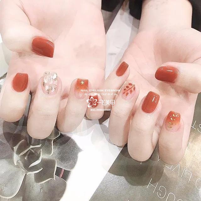 超顯手白系列！承包你的春季美甲！