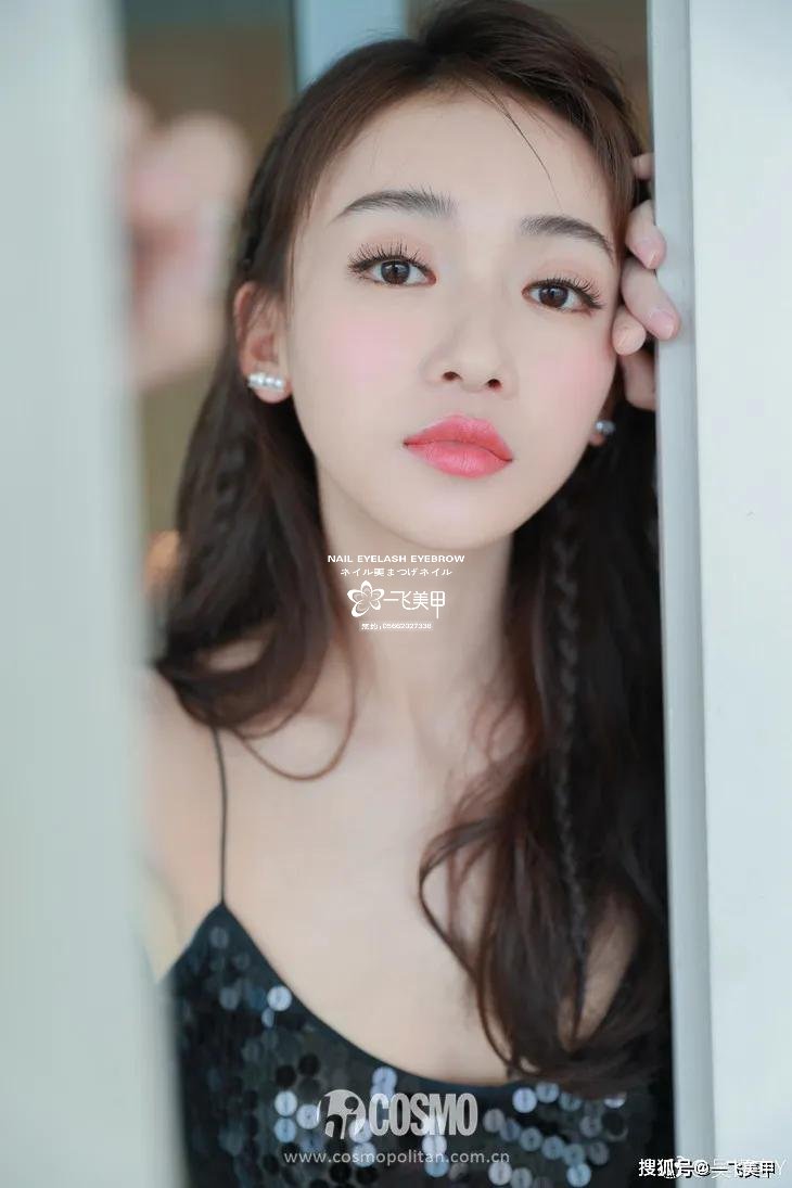 吳謹言和王菊的畫眉技術，拯救了無數(shù)無眉星人