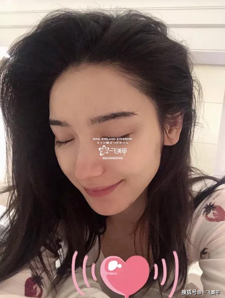 驚呆了！女明星宅在家做這件事瘦到了90斤，你們信不信？
