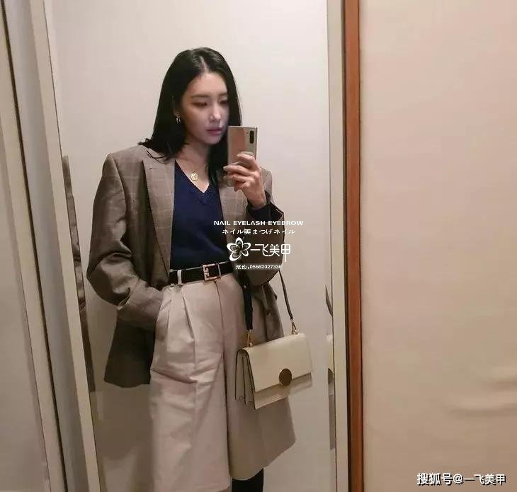 驚呆了！女明星宅在家做這件事瘦到了90斤，你們信不信？