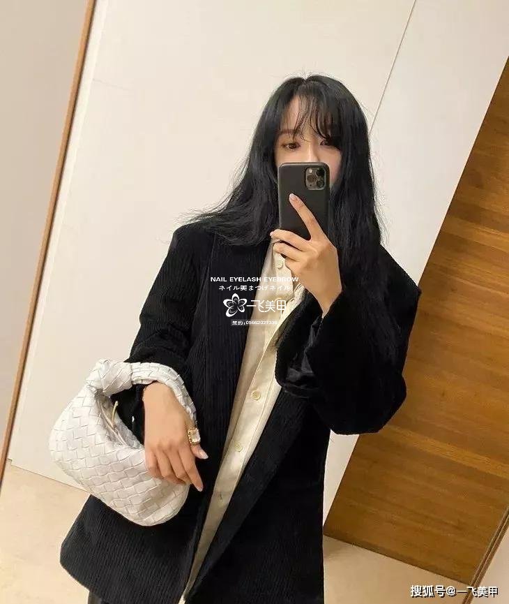 驚呆了！女明星宅在家做這件事瘦到了90斤，你們信不信？