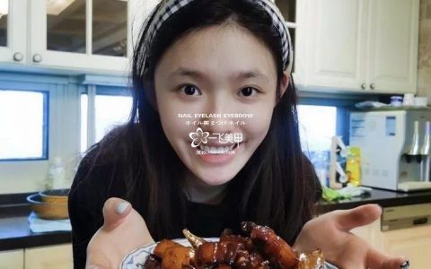 驚呆了！女明星宅在家做這件事瘦到了90斤，你們信不信？