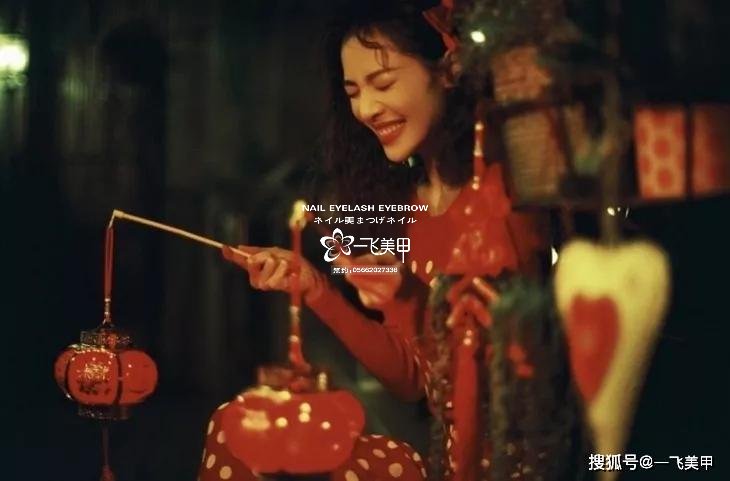 驚呆了！女明星宅在家做這件事瘦到了90斤，你們信不信？