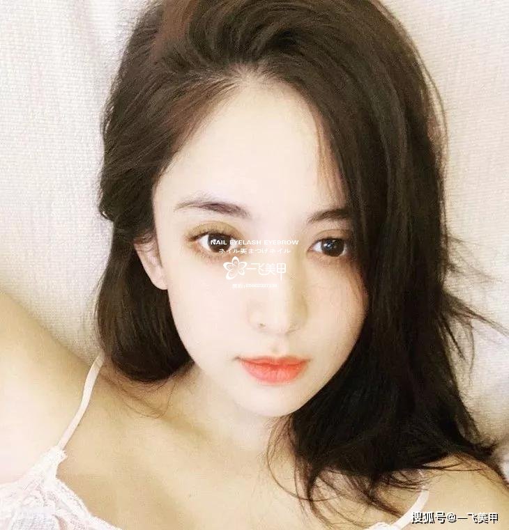 驚呆了！女明星宅在家做這件事瘦到了90斤，你們信不信？