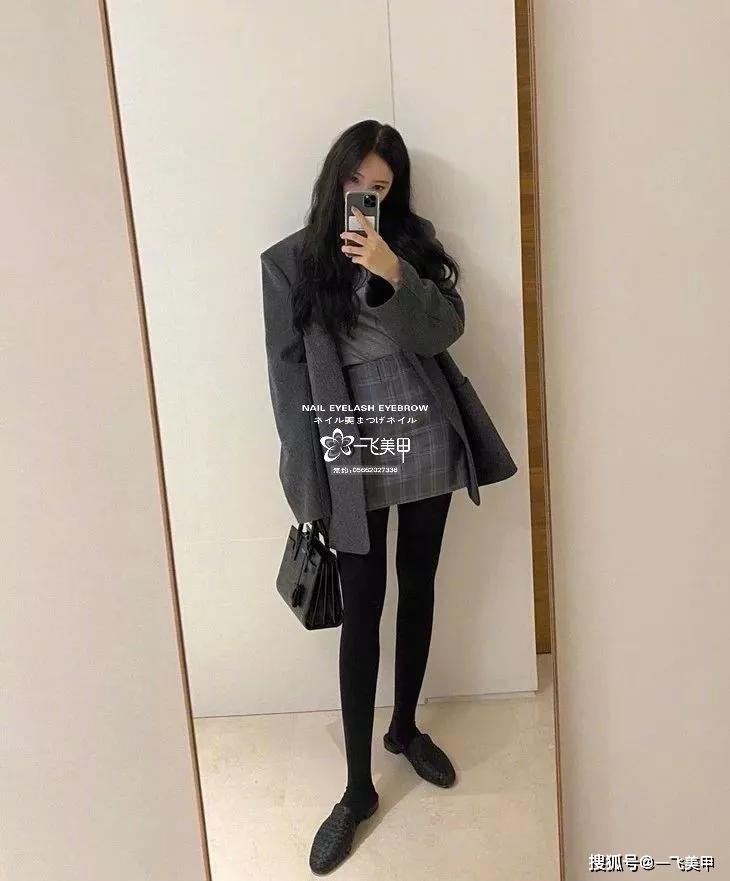 驚呆了！女明星宅在家做這件事瘦到了90斤，你們信不信？