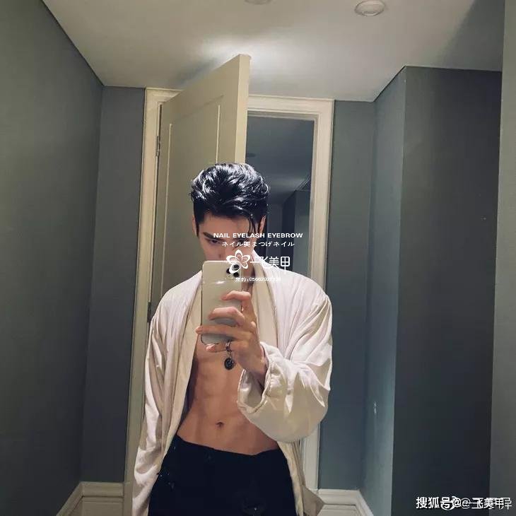 驚呆了！女明星宅在家做這件事瘦到了90斤，你們信不信？