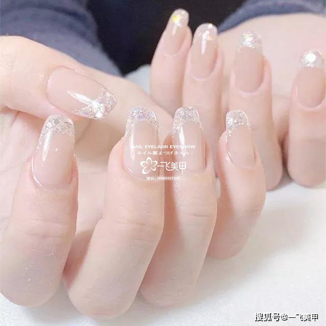 極簡風(fēng)法式美甲！太高級了！