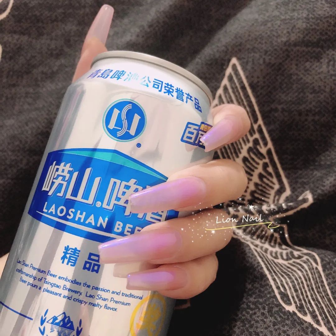 今天吃瓜吃累了，還是看點歐美風美甲養(yǎng)養(yǎng)眼吧
