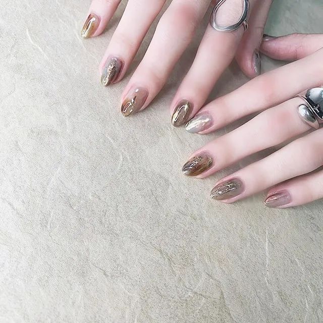 復(fù)古燙金美甲，美翻天了