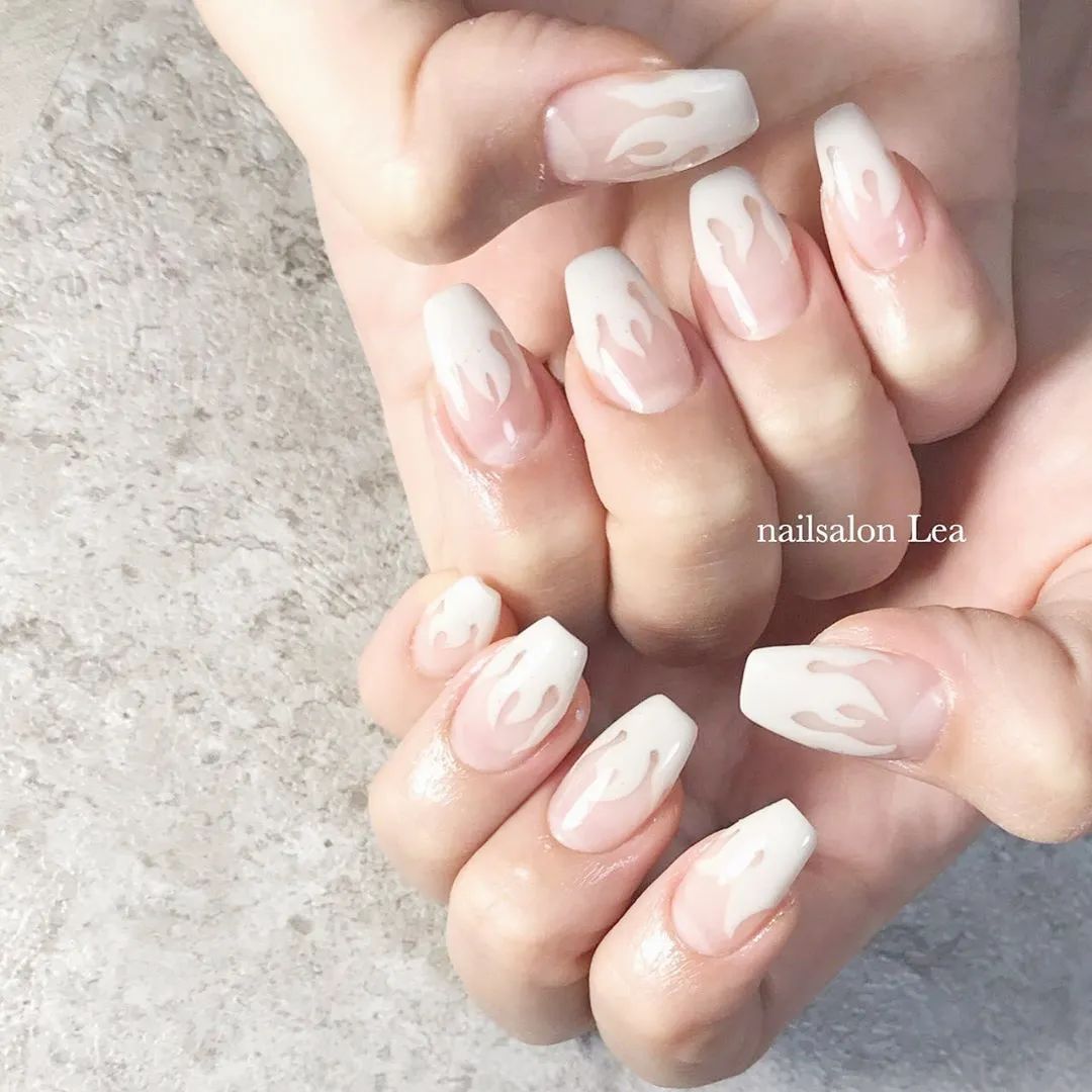 多達(dá)60款的歐美風(fēng)火焰美甲來(lái)啦！