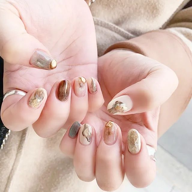 復(fù)古燙金美甲，美翻天了
