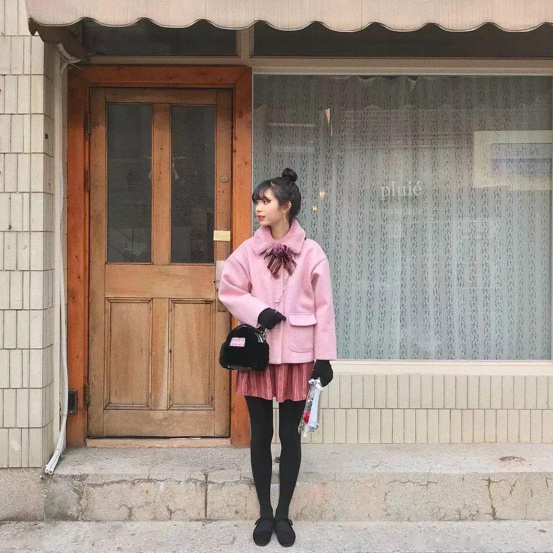 早春這樣搭配就夠時髦??！