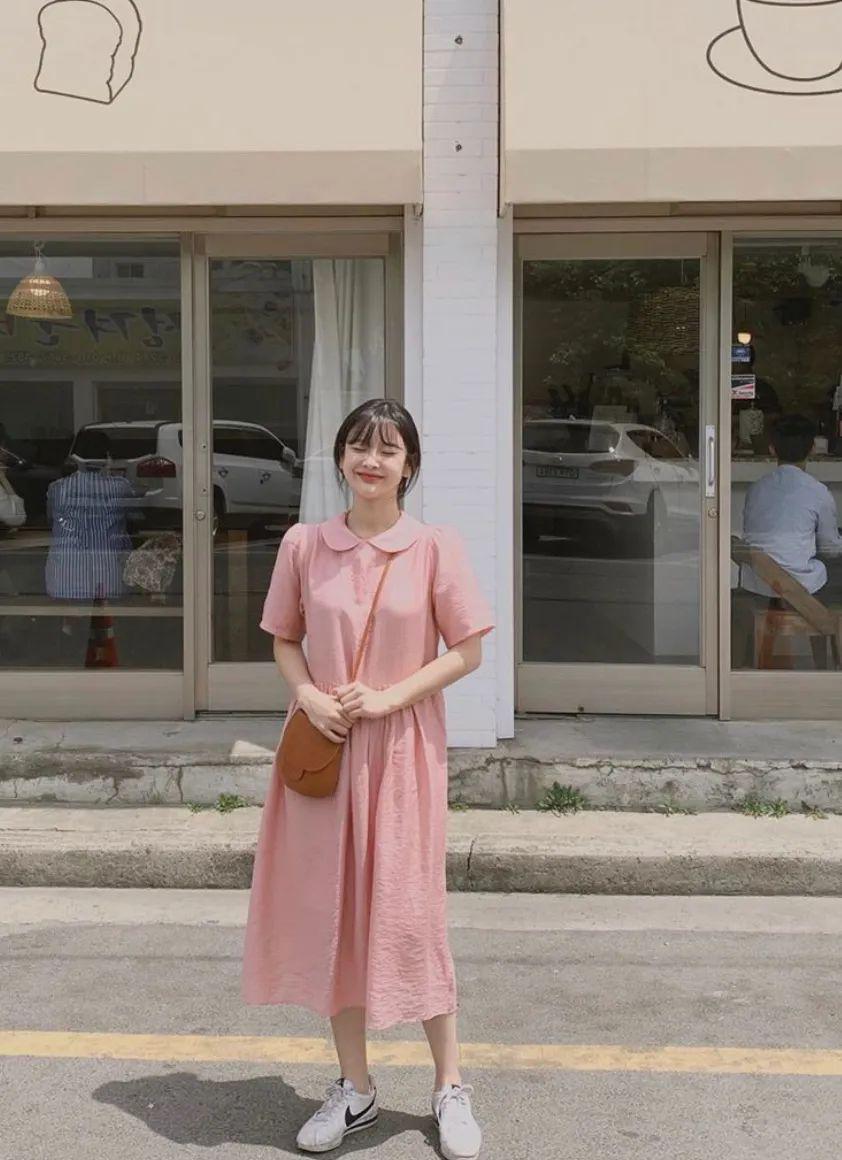 比“ 渣女裙 ”更經(jīng)典的連衣裙！時(shí)髦精們都在穿！
