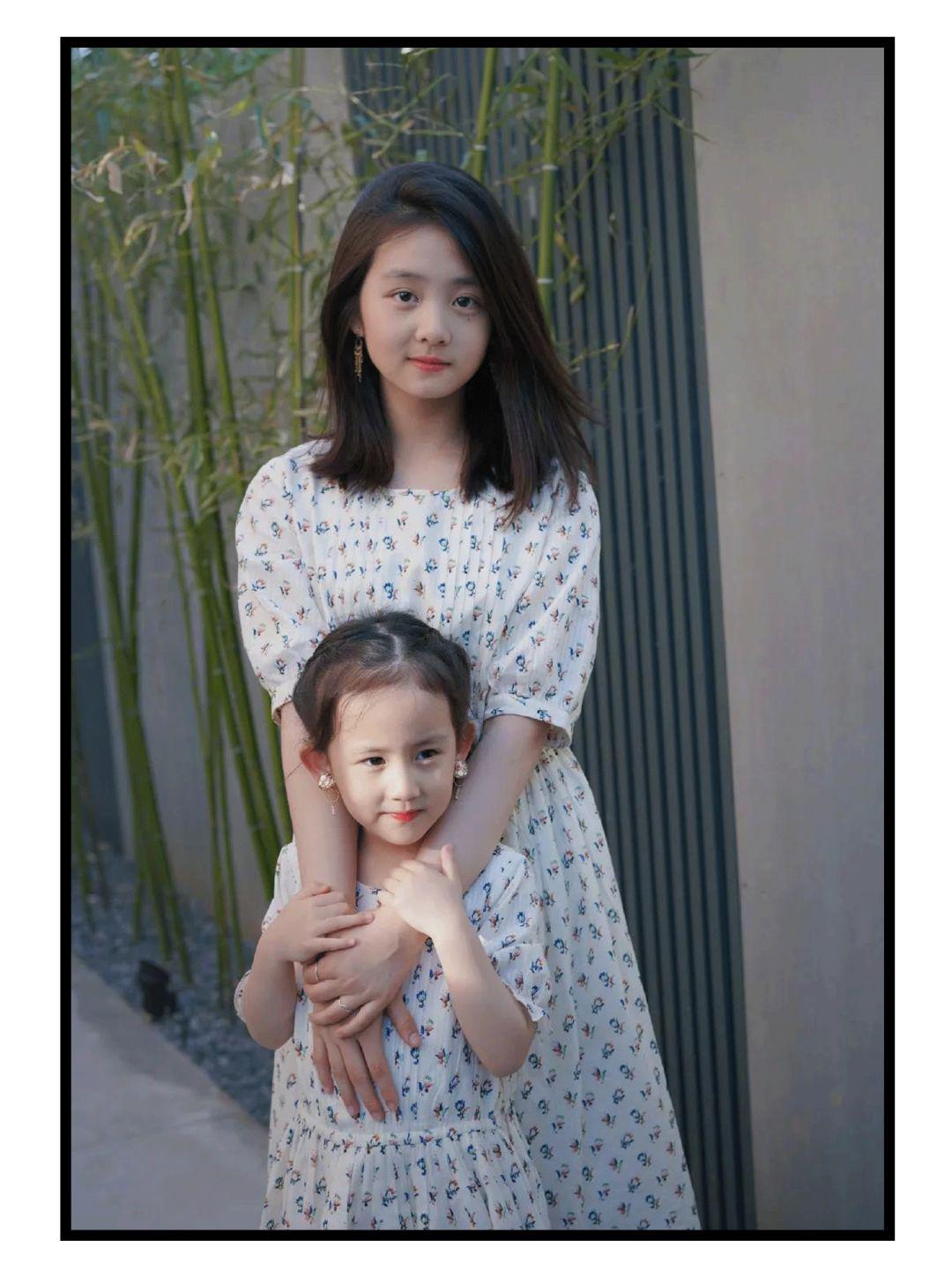 黃磊女兒穿露腰bra上熱搜引爭議：孫莉，你怎么養(yǎng)的女兒！