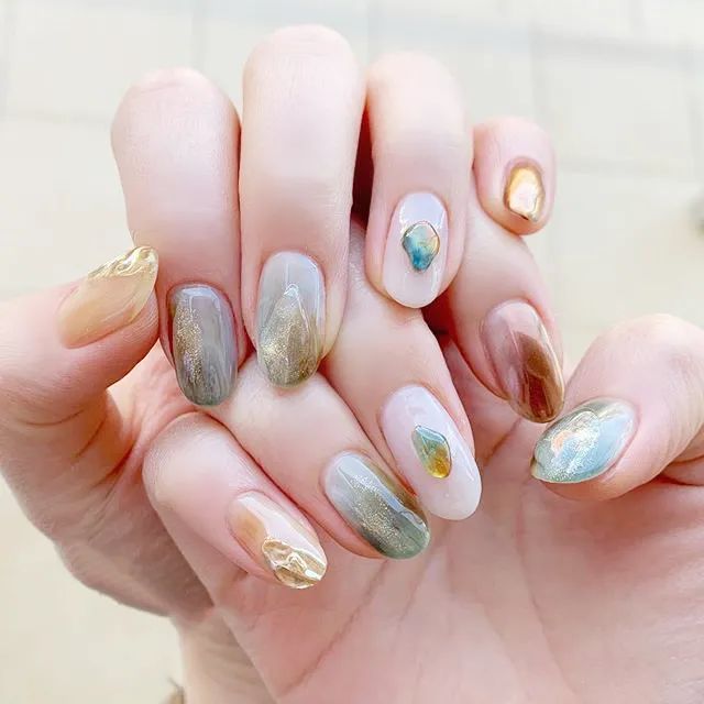 復(fù)古燙金美甲，美翻天了