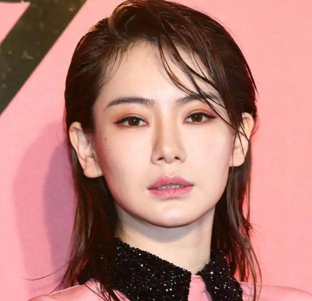 敢嘗試彩色眼影才是仙女