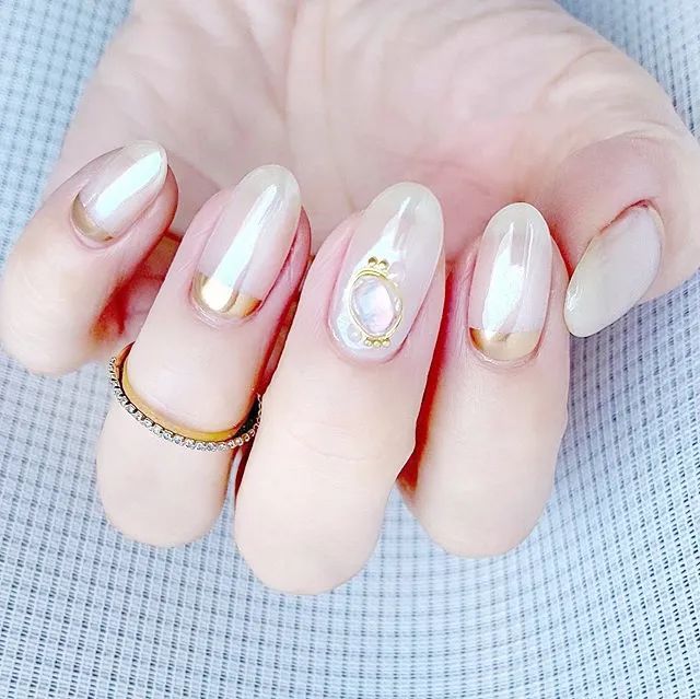 極光色美甲，驚艷的美