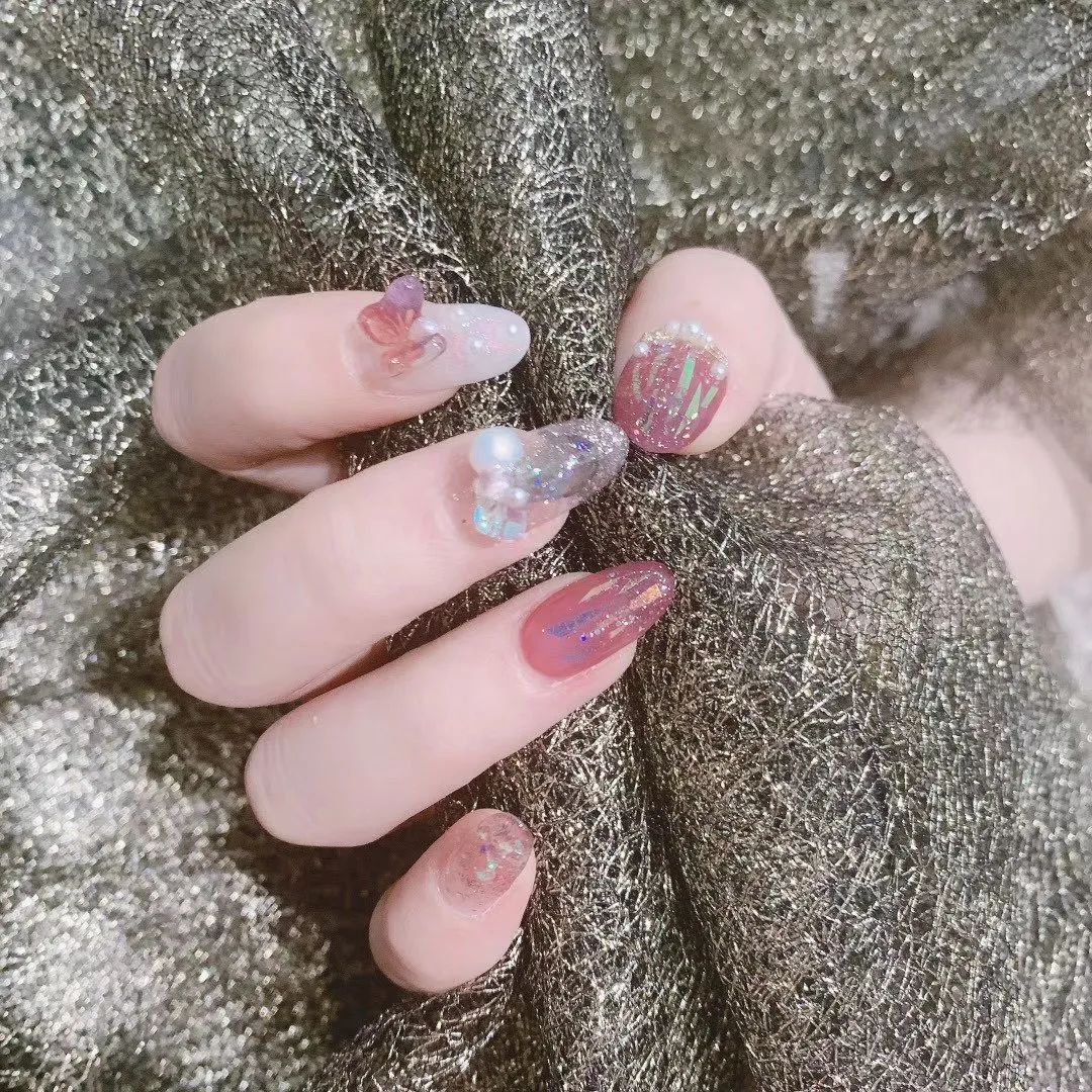 50款適合拍婚紗照的新娘美甲