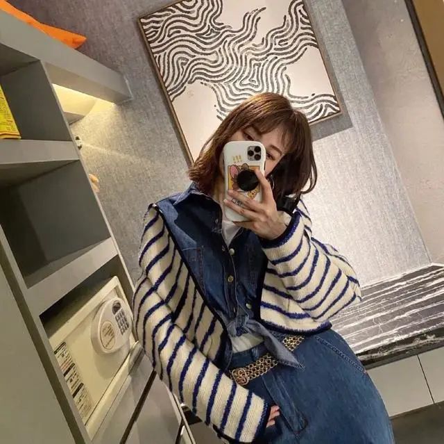 37歲吳昕變身穿搭博主，瘦下來(lái)以后衣品越來(lái)越在線，減齡又好看