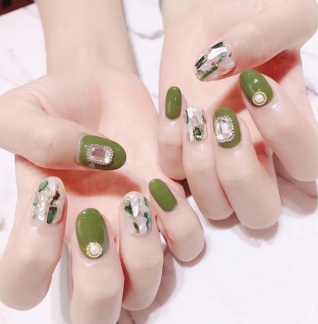 6月份做什么美甲色能旺運？