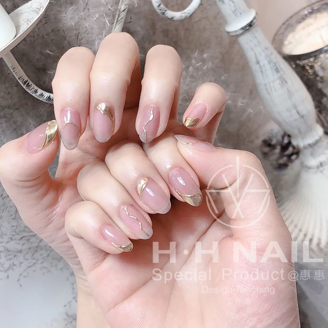 藏不住了！這波高級(jí)感美甲太好看