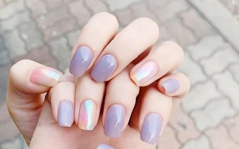 極光色美甲，驚艷的美