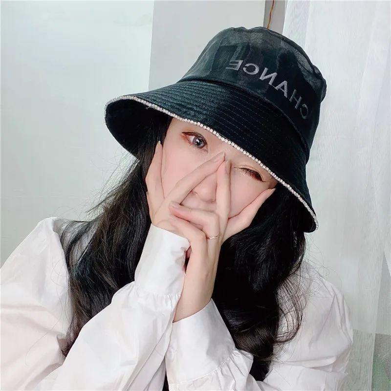 凹造型首選:帽子，酷暑必備