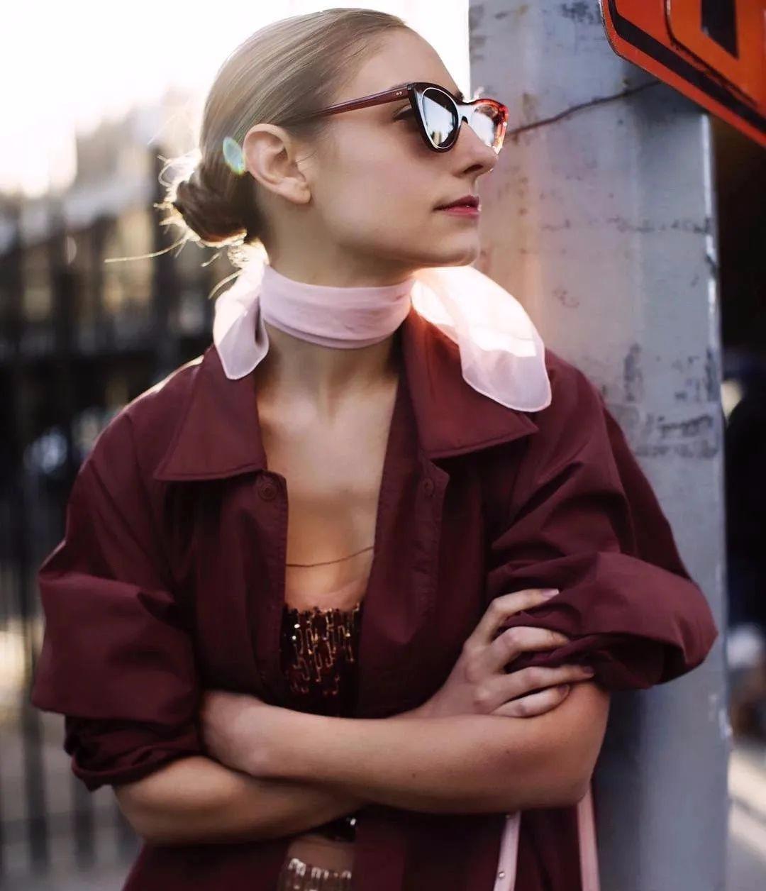 What?! 誰說夏天不能帶絲巾?