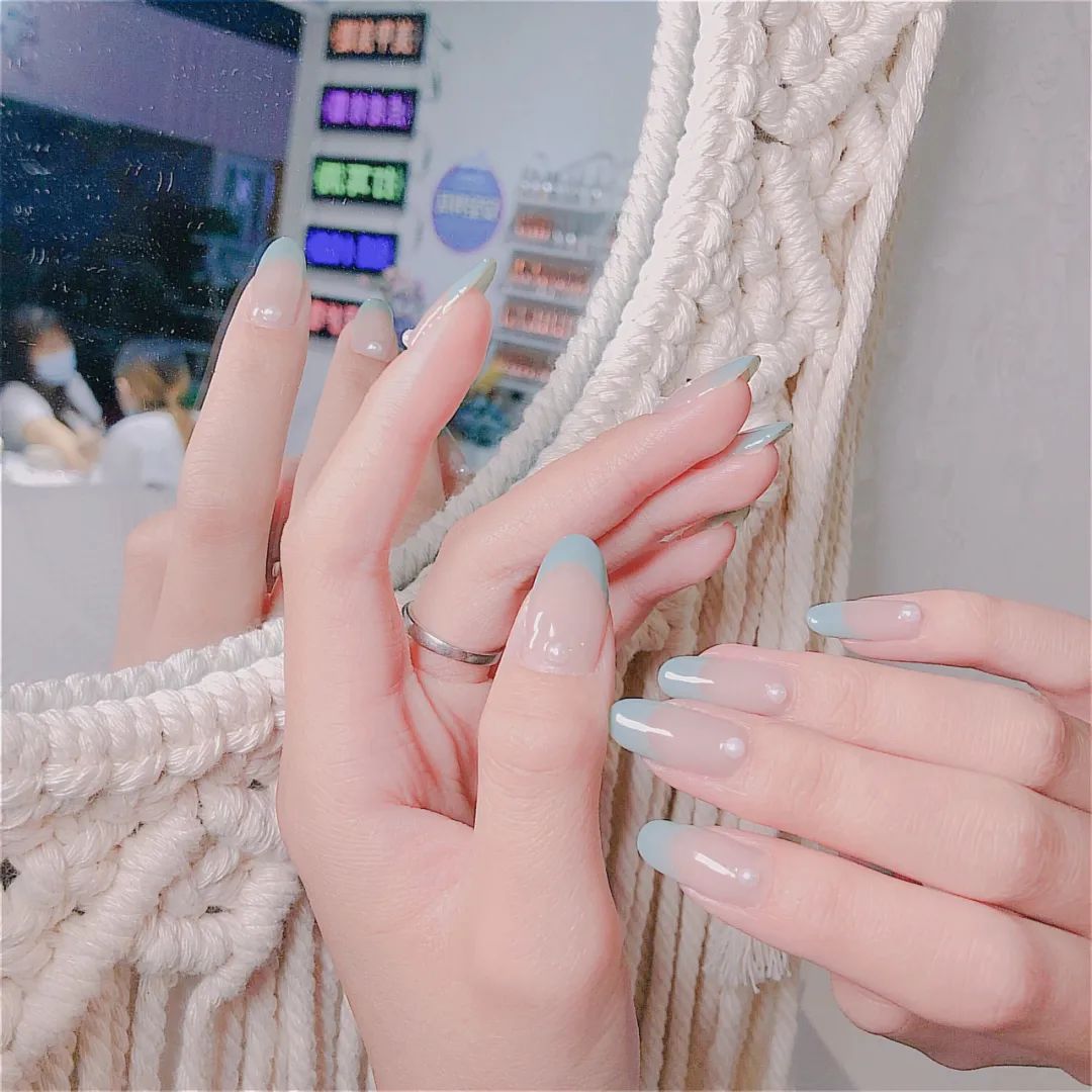 橢圓形指甲最適合的美甲款式！
