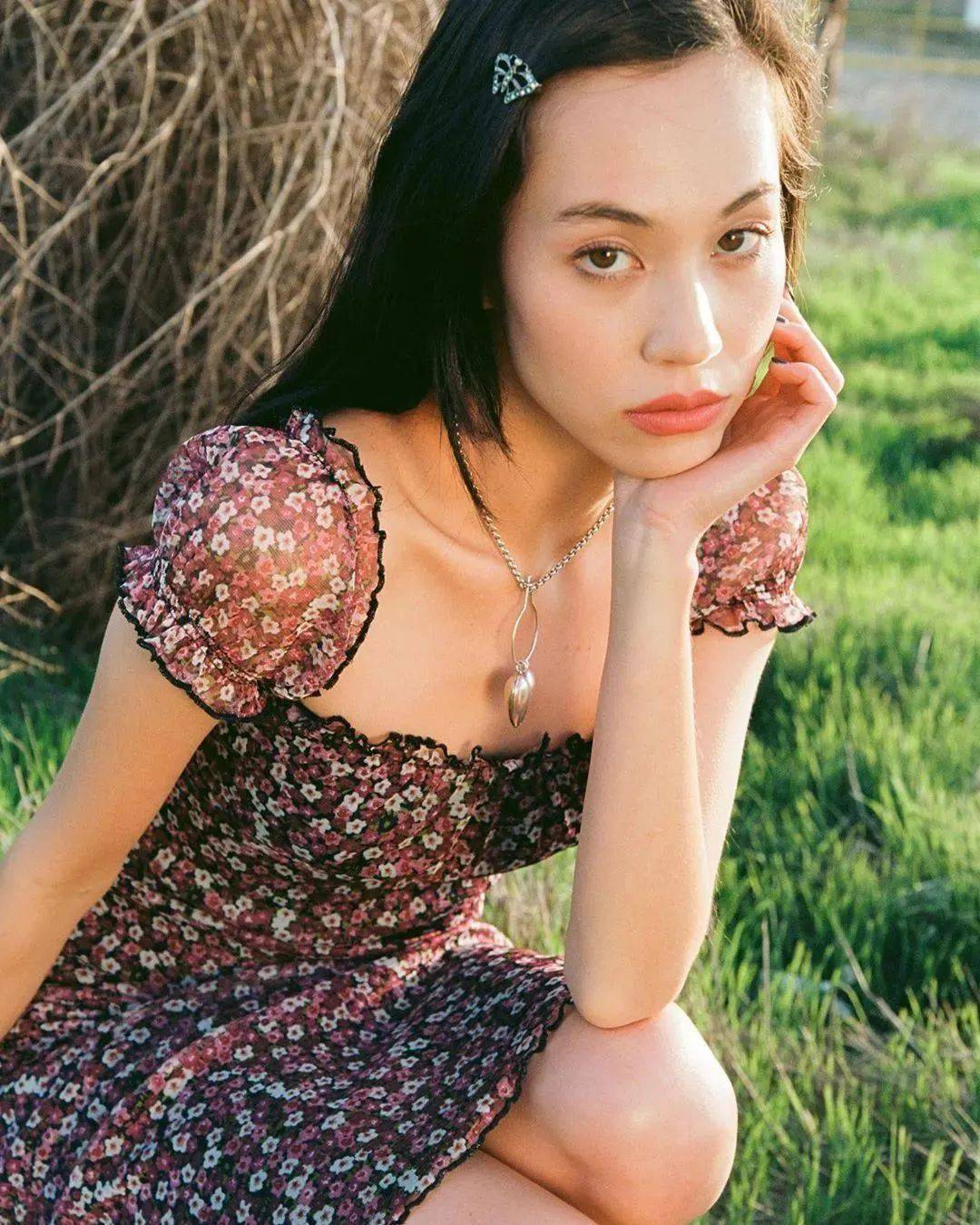 新晉穿搭博主Hailey告訴你：原來甜辣女孩都是有套路的？