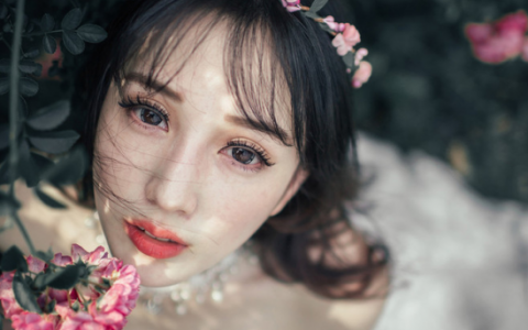 化妝水和爽膚水的區(qū)別是什么呢？