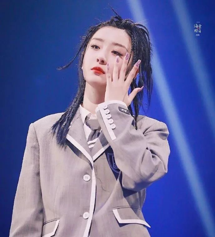 今夏最火的女團(tuán)風(fēng)美甲！可仙可颯美到炸！