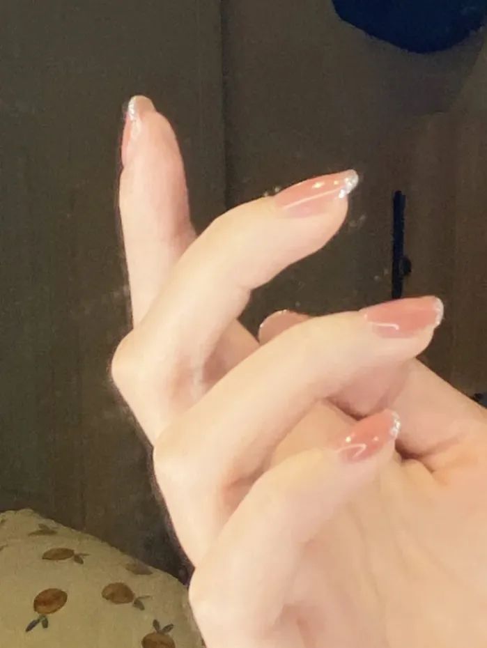 誰涂誰好看的夏季美甲大合集，拿去美甲店做起來