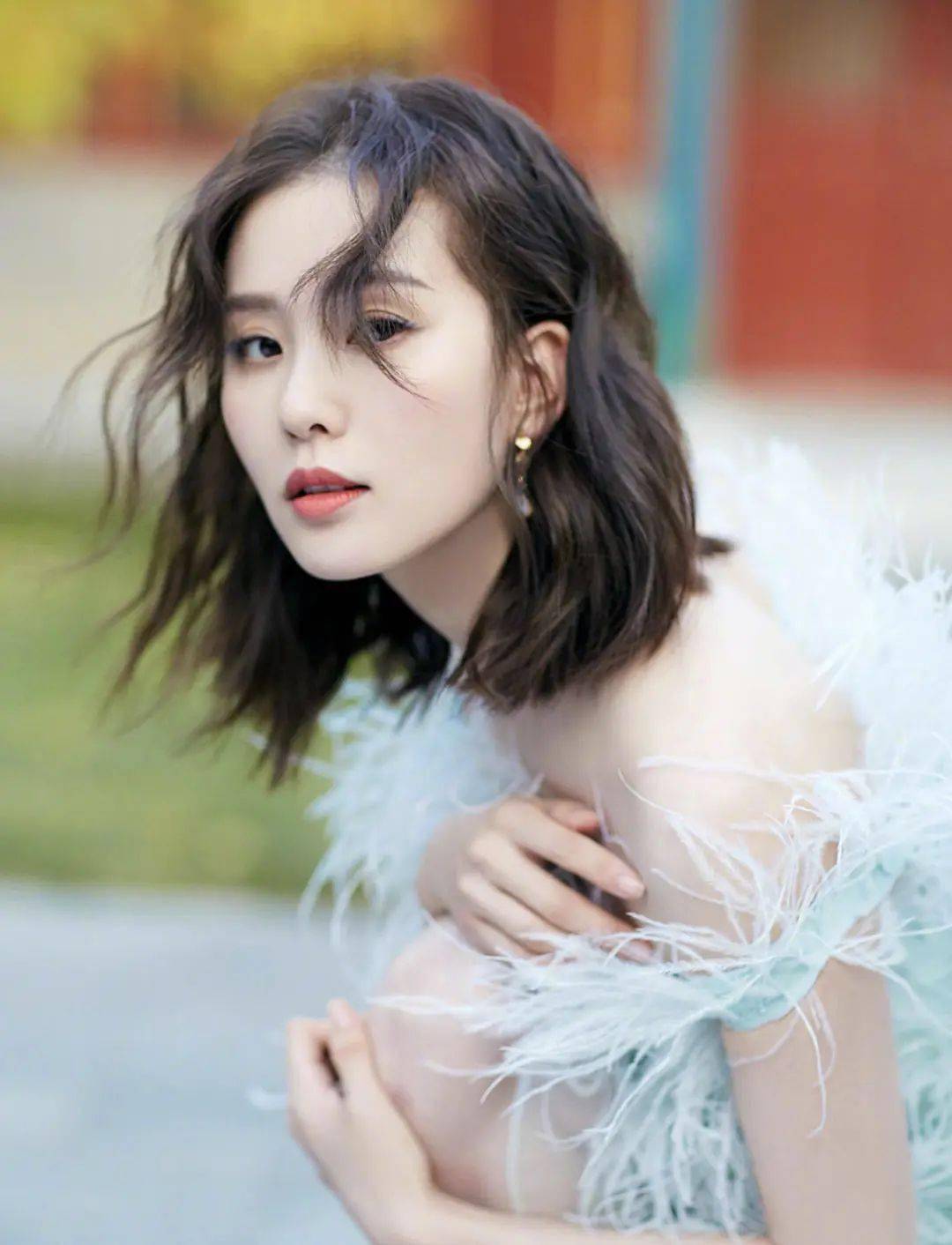 50%純純少女感 + 50%撩人小性感的 “ 純欲風(fēng) ” 穿搭也太好看了吧！
