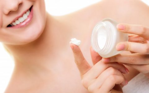 睡眠面膜可以天天用嗎？教你正確使用睡眠面膜的步驟