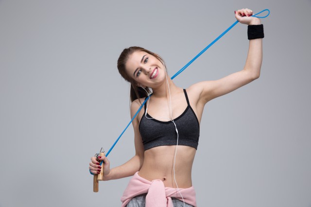 手臂粗怎么瘦，女生瘦手臂有效方法