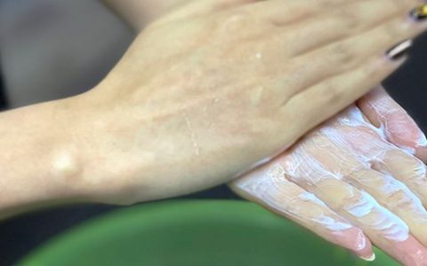 正確的清潔面部的方法