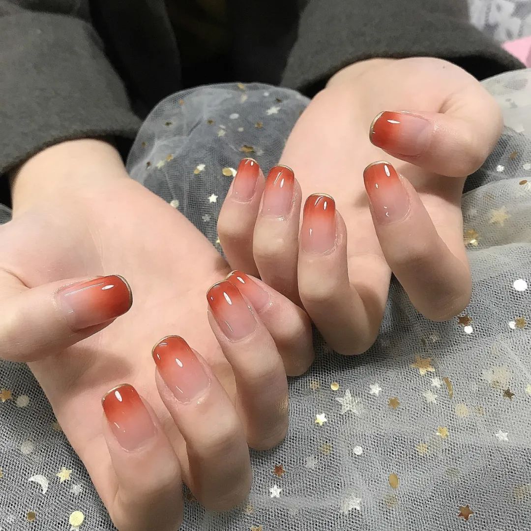 壓箱底的仙女系美甲，實(shí)在太美啦