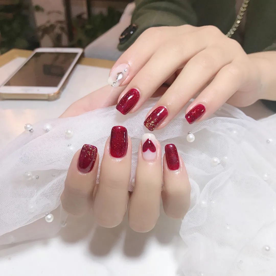 叮咚！你們要的高顏值七夕美甲來咯！