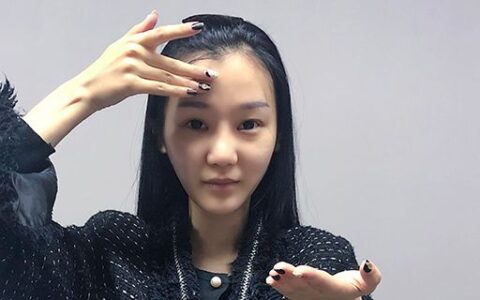 搽臉水乳霜精華眼霜順序
